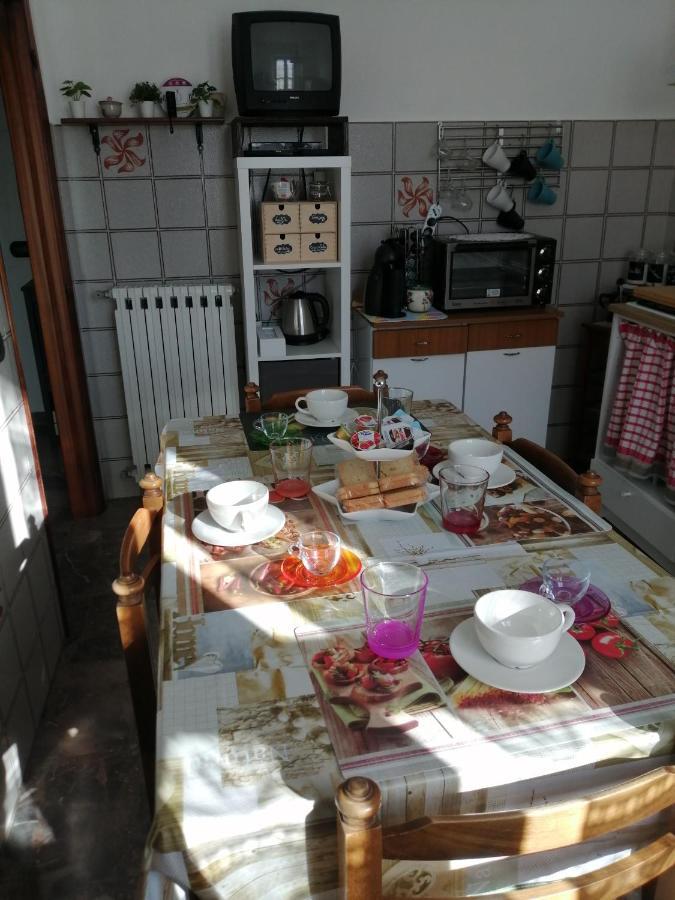蒙蒂西亚诺Casa Di Zio别墅 外观 照片