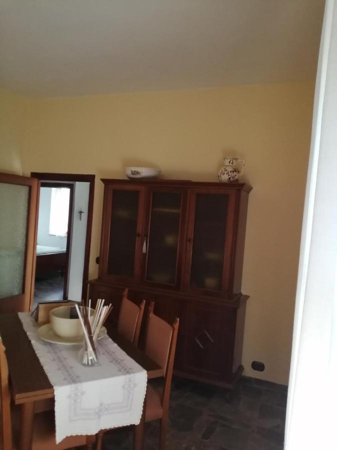 蒙蒂西亚诺Casa Di Zio别墅 外观 照片